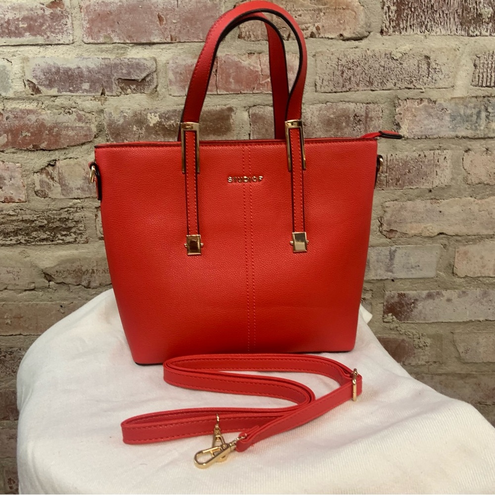 Red purse shoulder bag